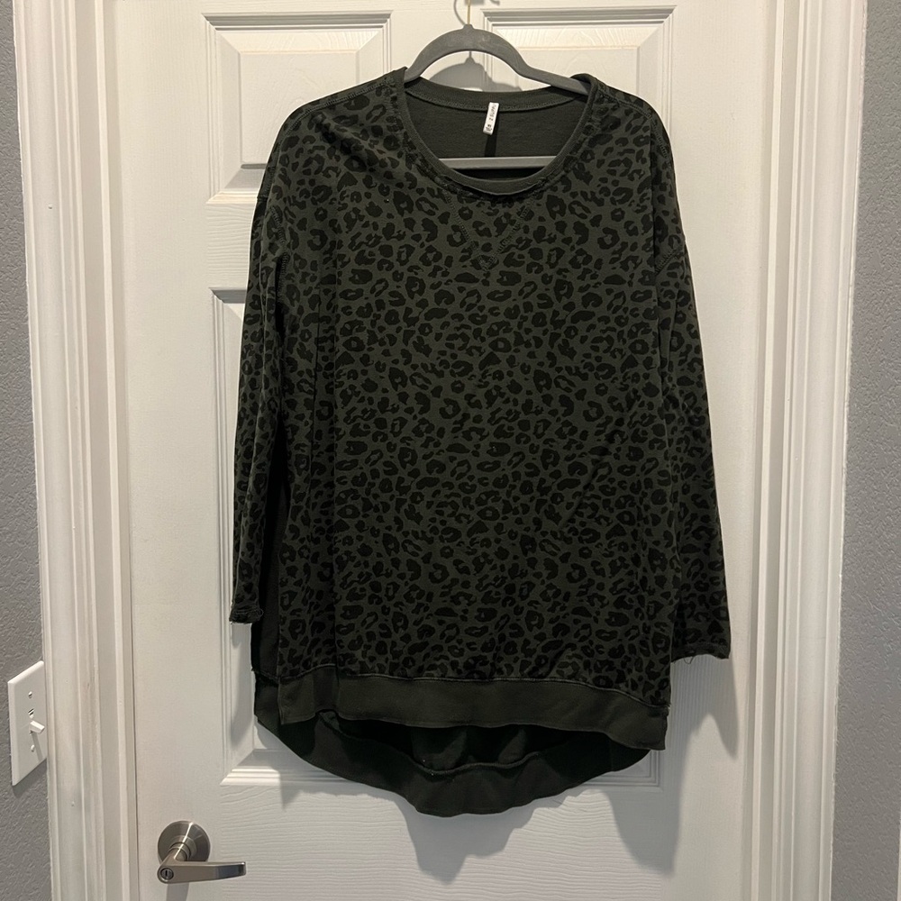 Z Supply weekender green leopard